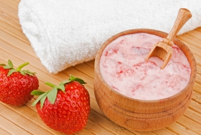 Strawberry And Yogurt