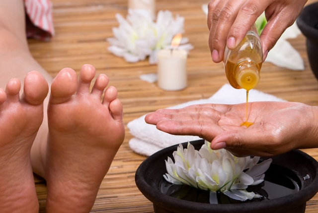 Use It Against Dry Hands And Cracked Feet Use It Against Dry Hands And Cracked Feet