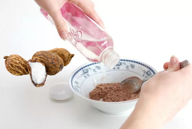 Shea Butter, Sandalwood Powder And Rose Water Mask Shea Butter, Sandalwood Powder And Rose Water Mask